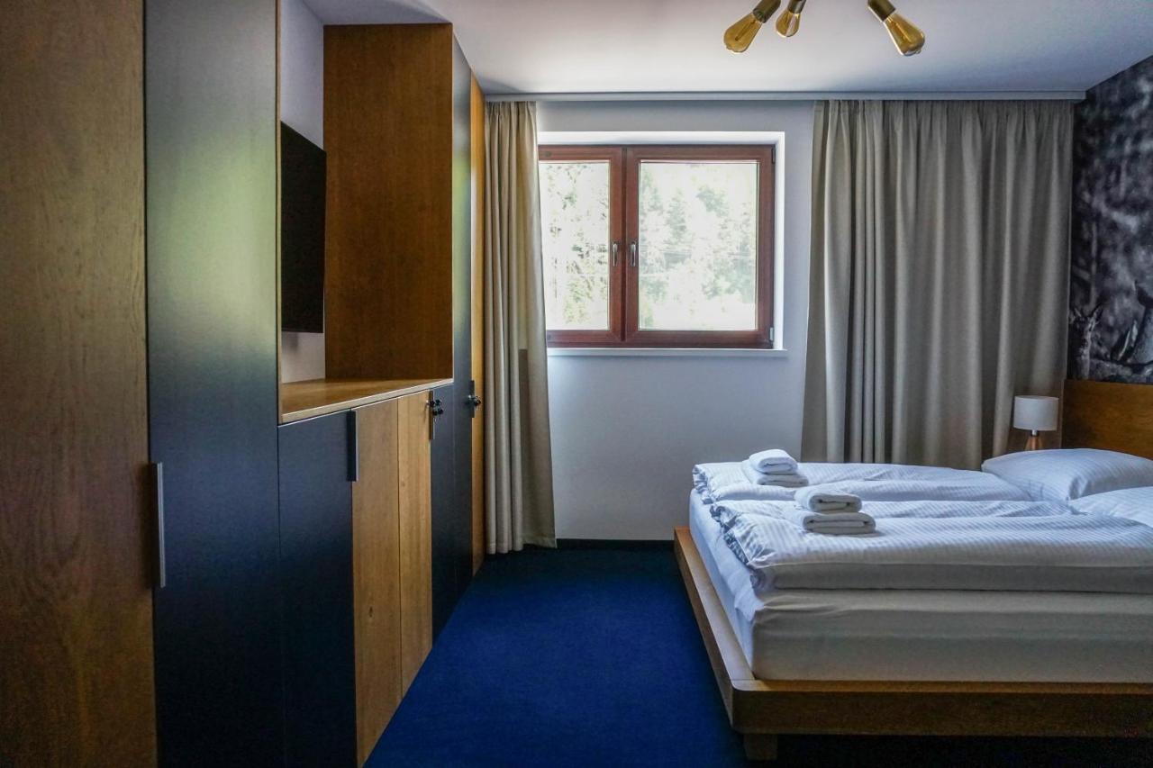 Apartmány GOLF&SKI Valča Exterior foto
